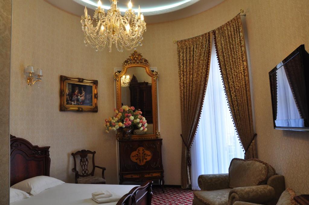 Hotel Queen Valery 3*