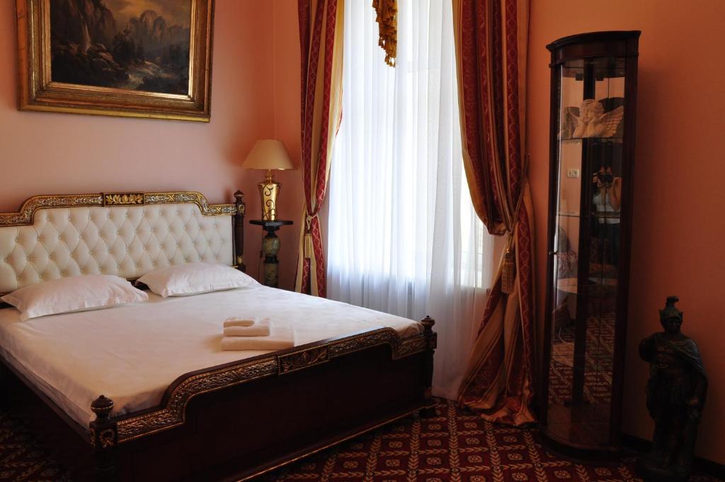Queen Valery Hotel Odessa