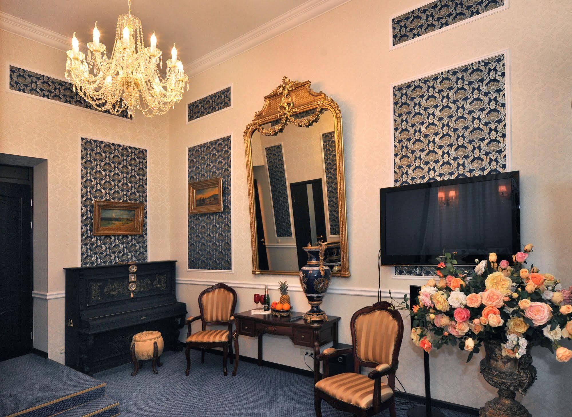 Queen Valery Hotel Odessa