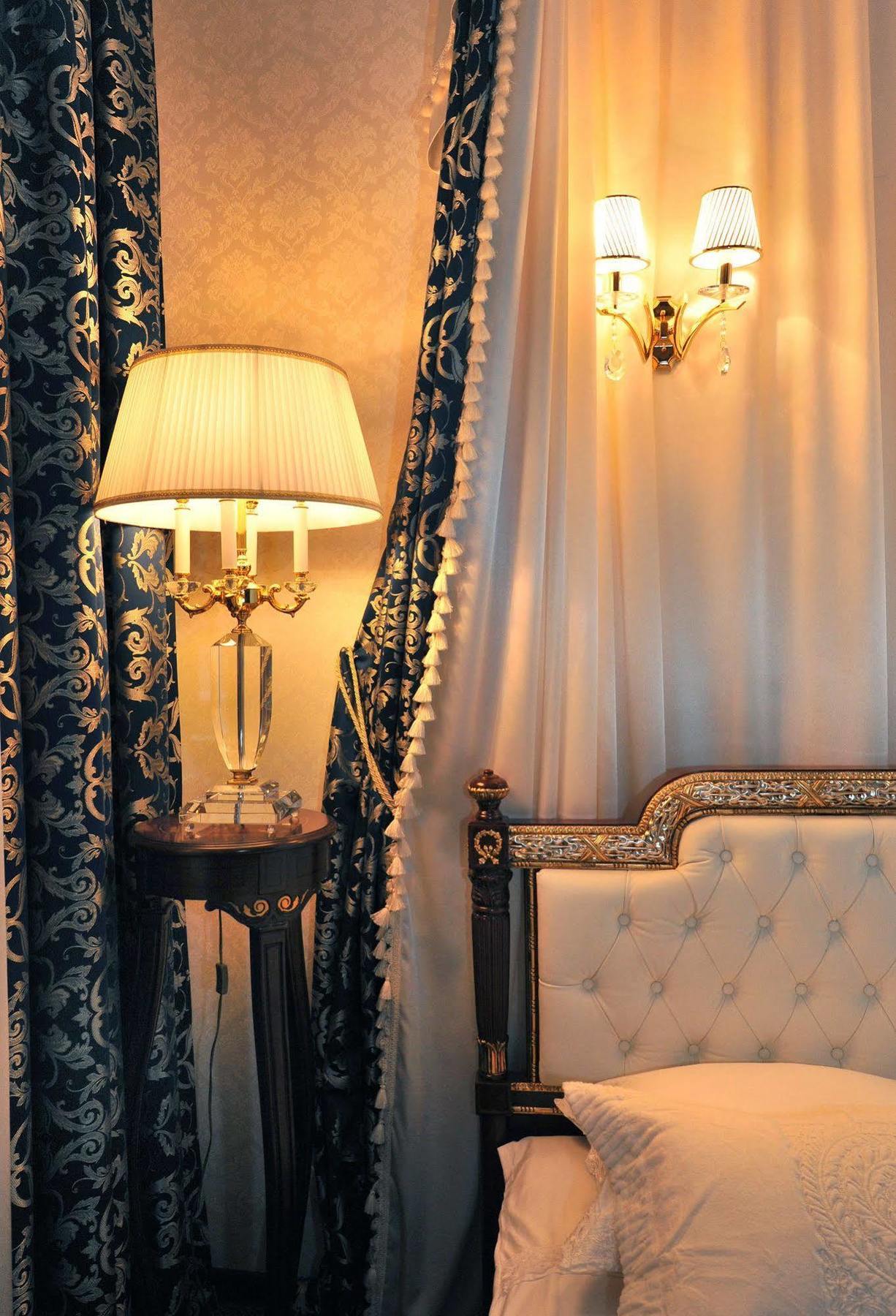Queen Valery Hotel 3*